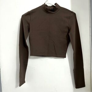 Zara contour crop long sleeve xs